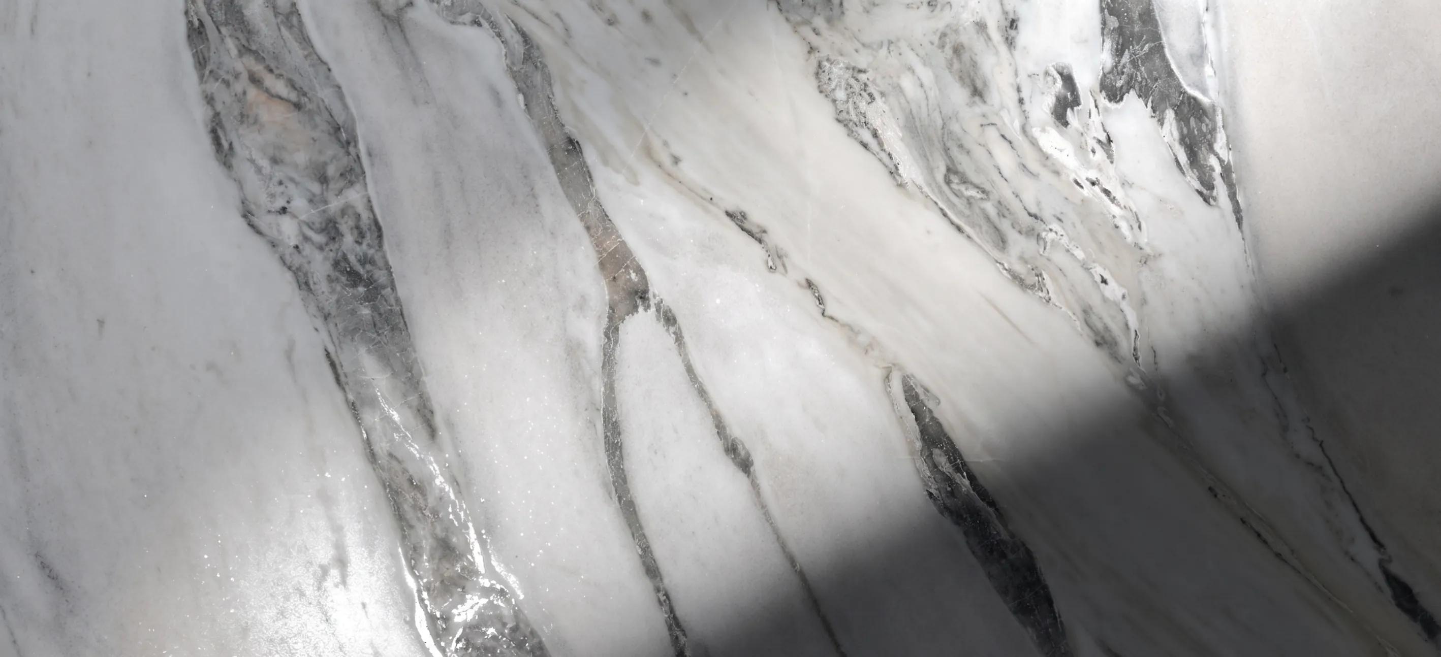 Ice White - Timeless Elegence in Every Vein
